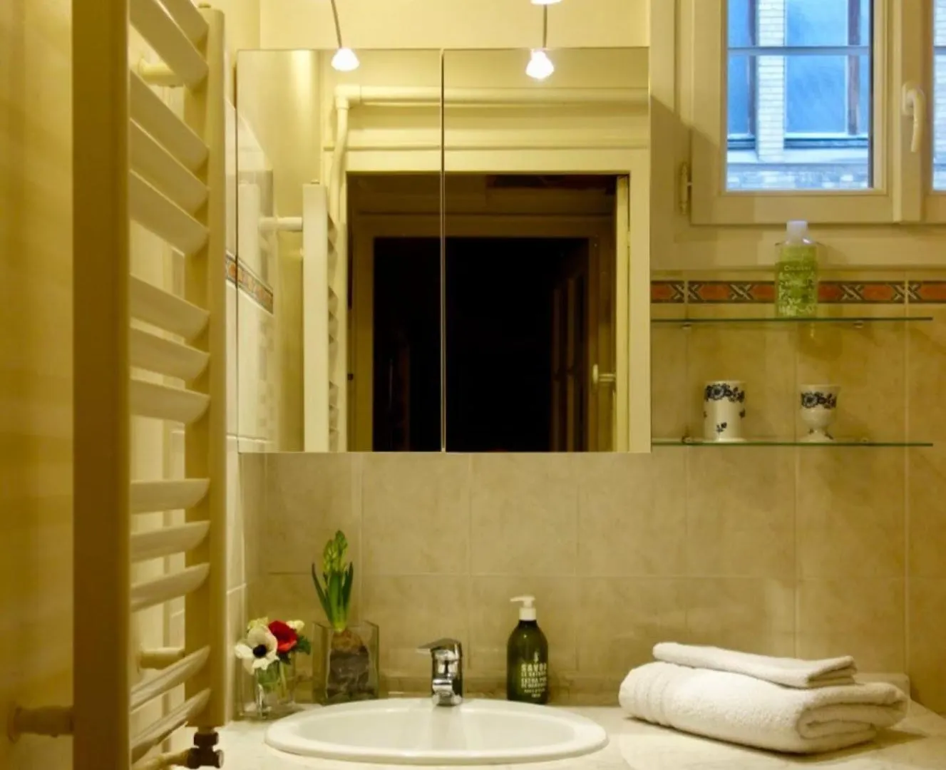 55 M2 Apartment Very Quiet Close To The Eiffel Tower Parijs