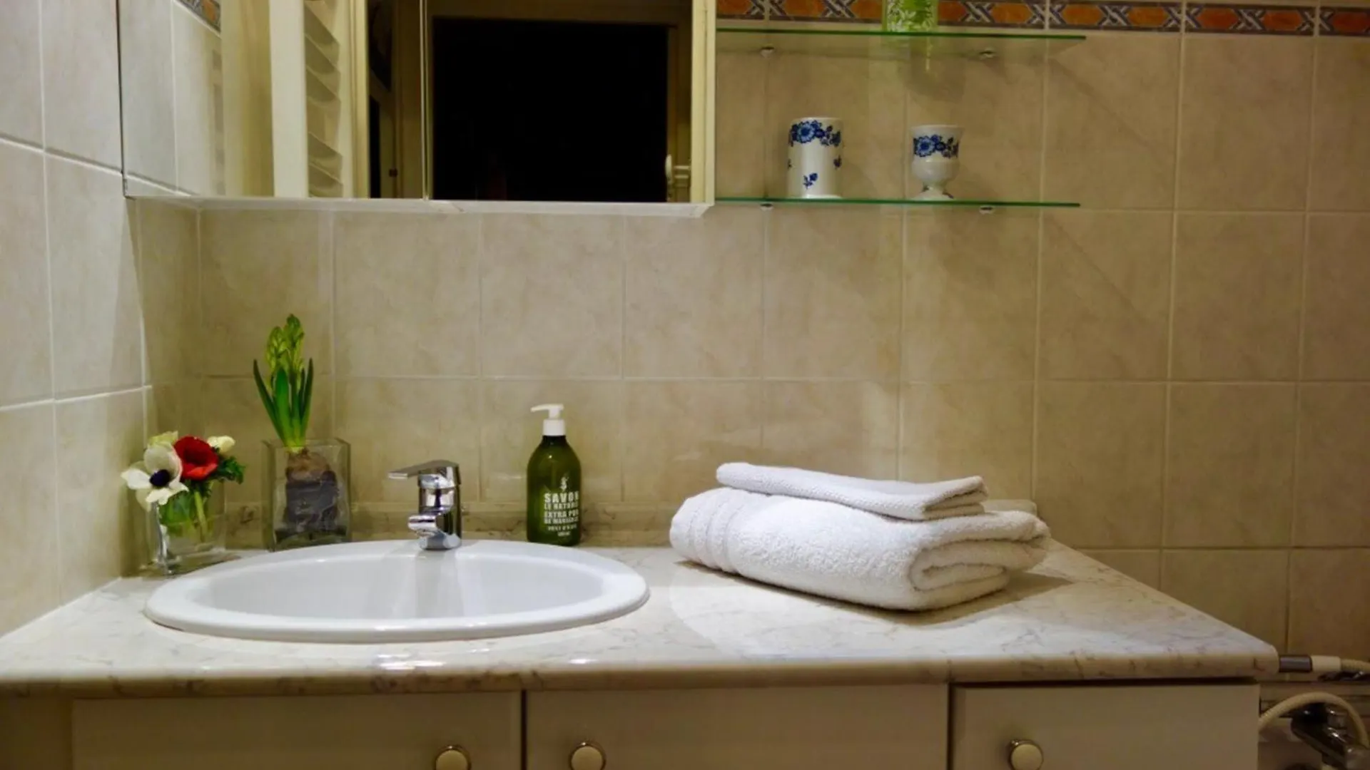 55 M2 Apartment Very Quiet Close To The Eiffel Tower Parijs