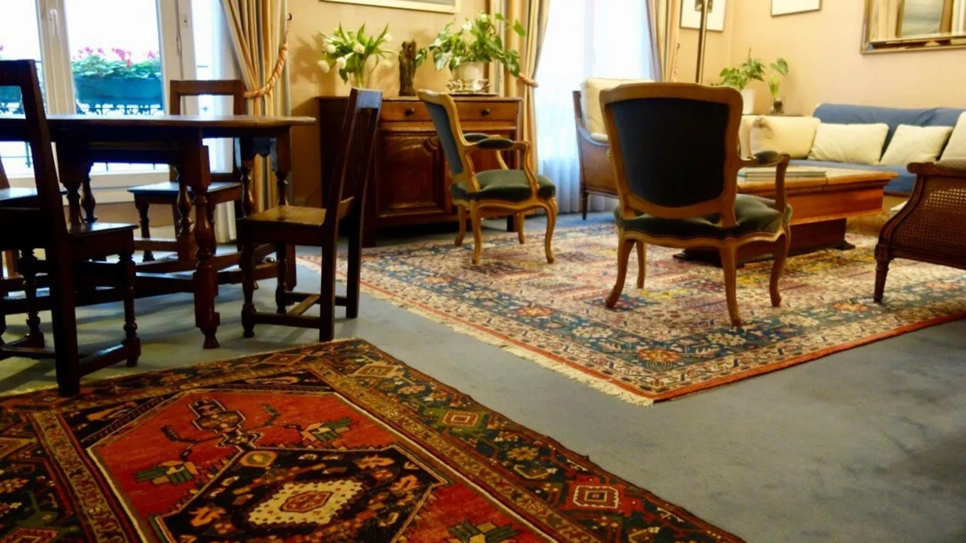55 M2 Apartment Very Quiet Close To The Eiffel Tower Parijs